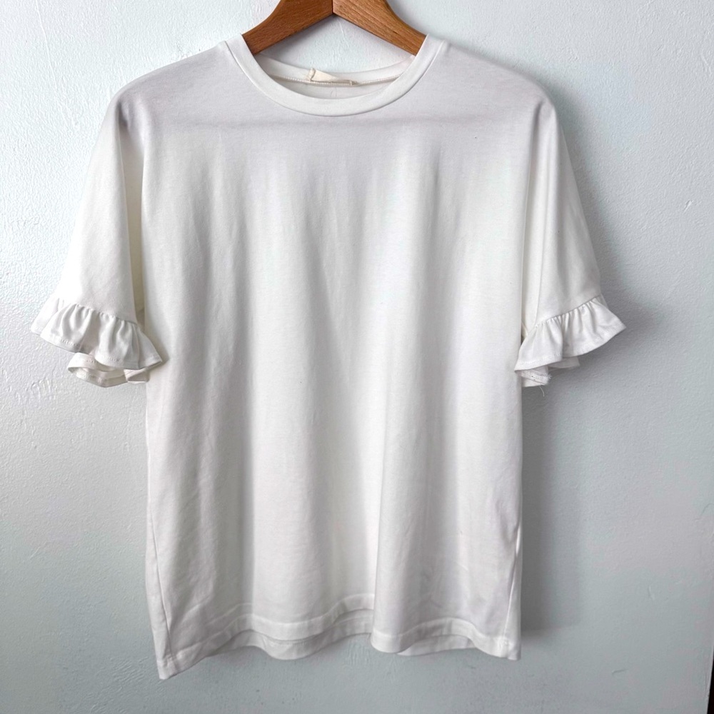 Rachel Parcell white short sleeve ruffle tshirt Size Medium - Picture 2 of 10